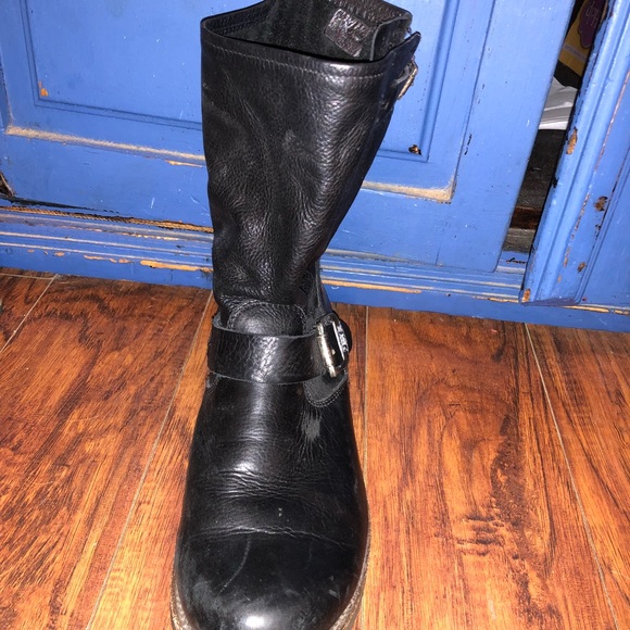 Frye Boots - Picture 3 of 6